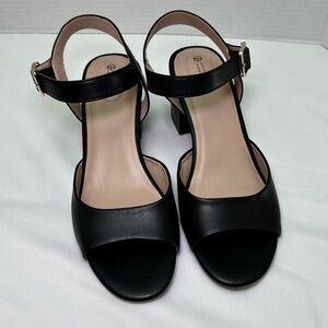 New Giani Bernini Black Women's Buckle Heels Memory Foam